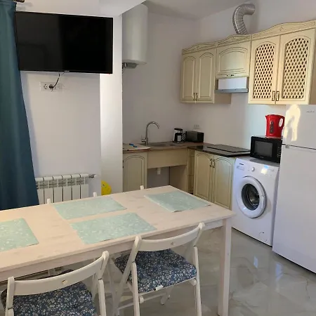 Apartament Turquoise Near The Sea شقة *
